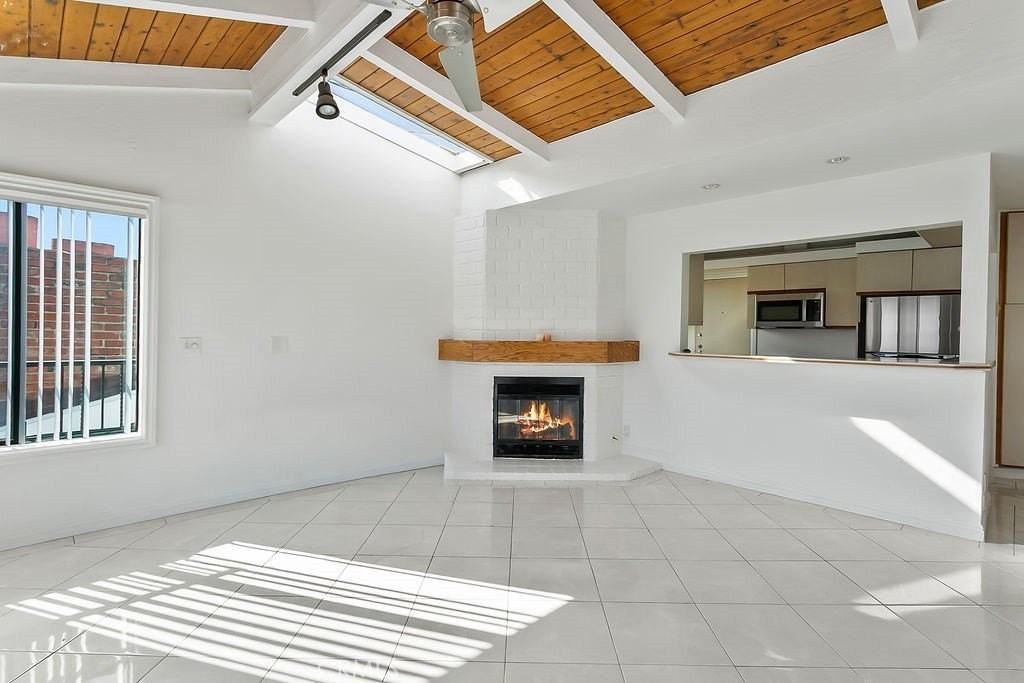 179 Bay Shore Ave - Photo 2 of 27