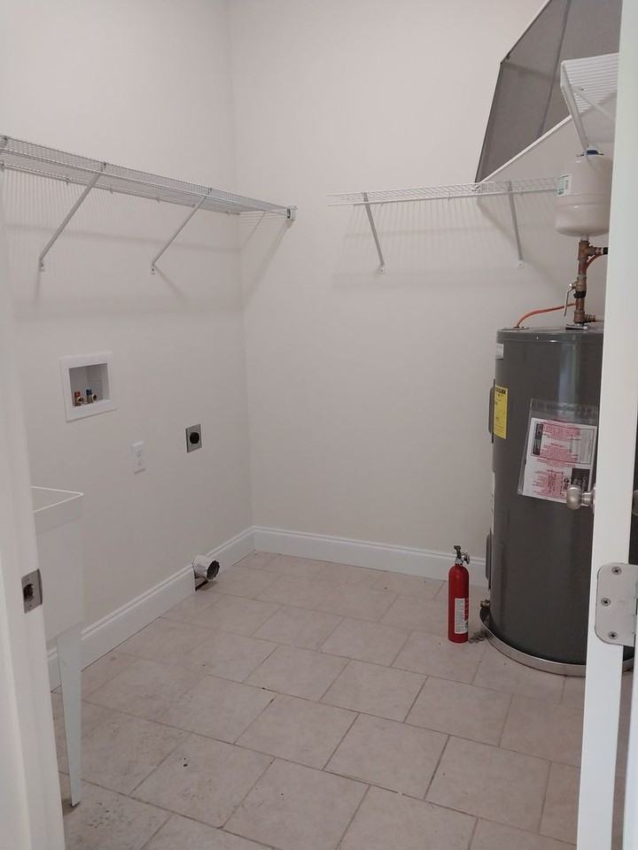 1 Sunnydale Cir - Photo 5 of 15