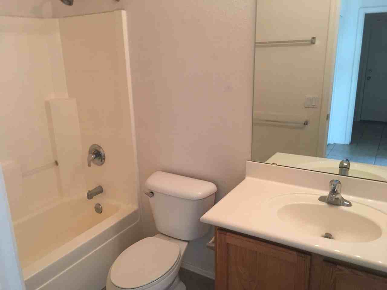 9128 W Berkeley Rd - Photo 7 of 17