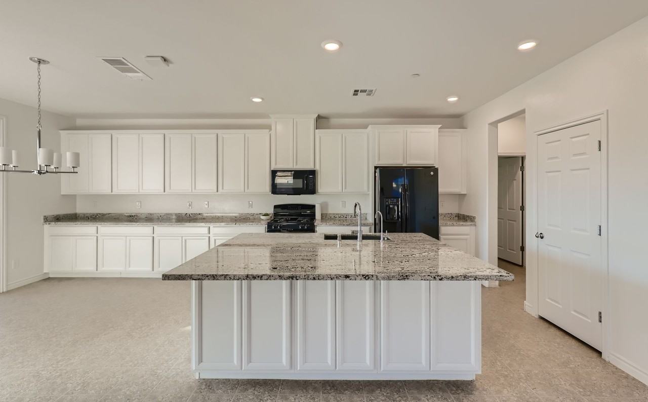 1820 Pendleton Ridge St - Photo 5 of 30