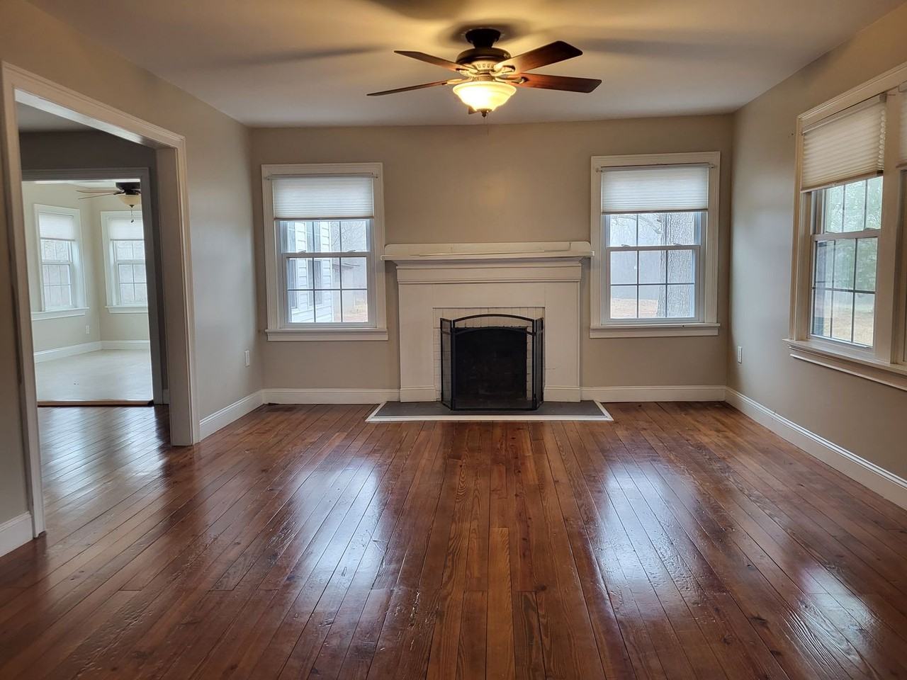 4883 Kemp Dellinger Rd - Photo 2 of 9