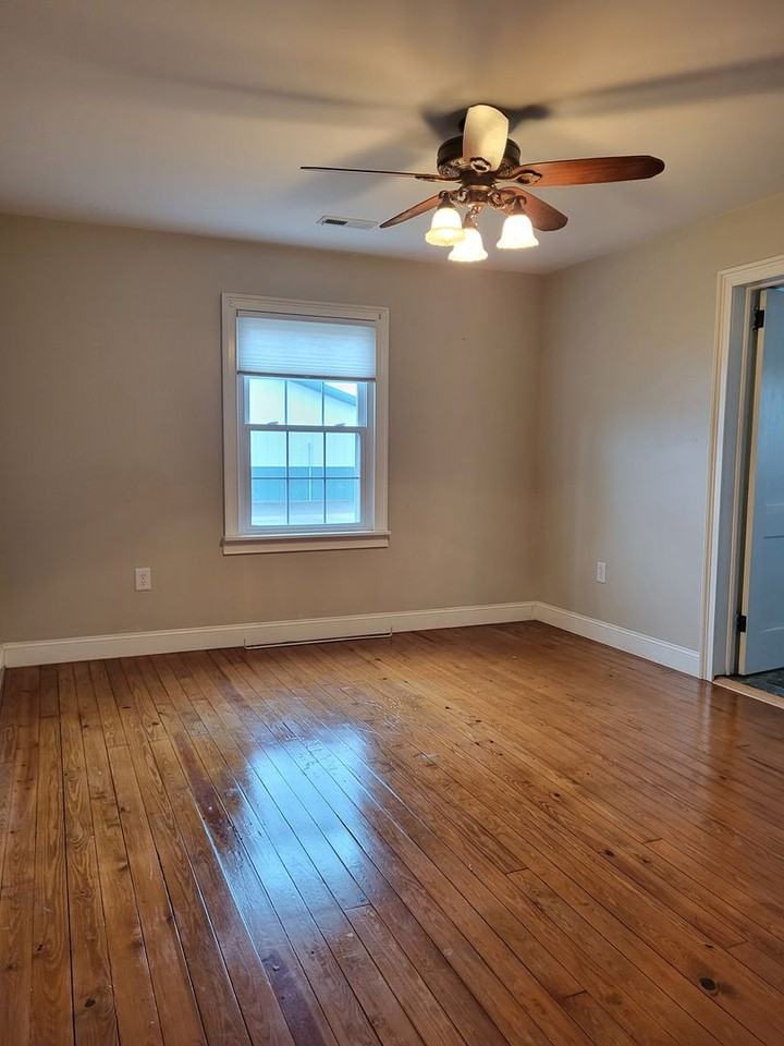 4883 Kemp Dellinger Rd - Photo 7 of 9