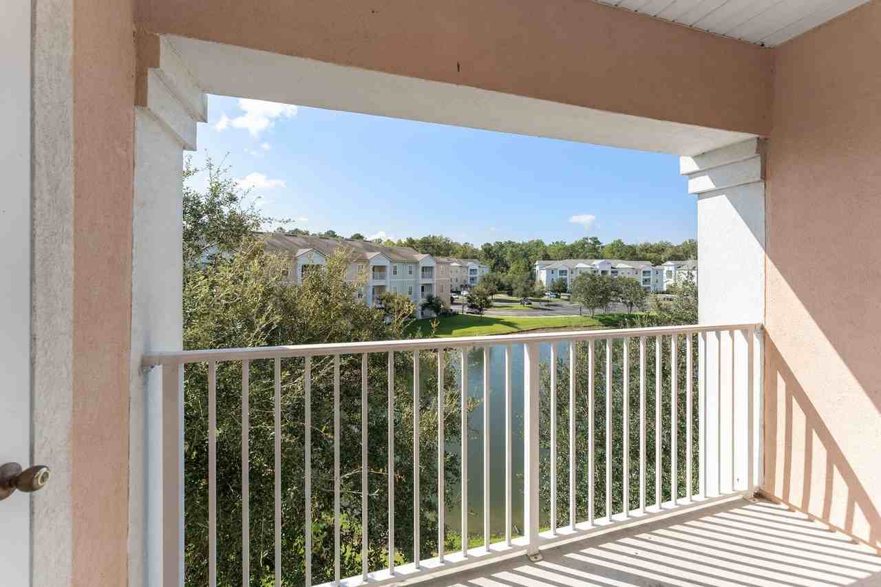 8226 Green Parrot Rd - Photo 5 of 35