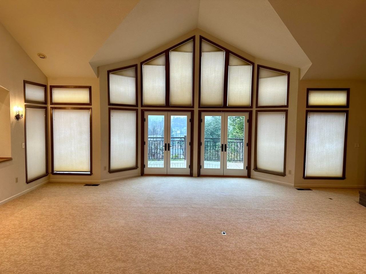 1776 El Capitan Dr - Photo 2 of 42