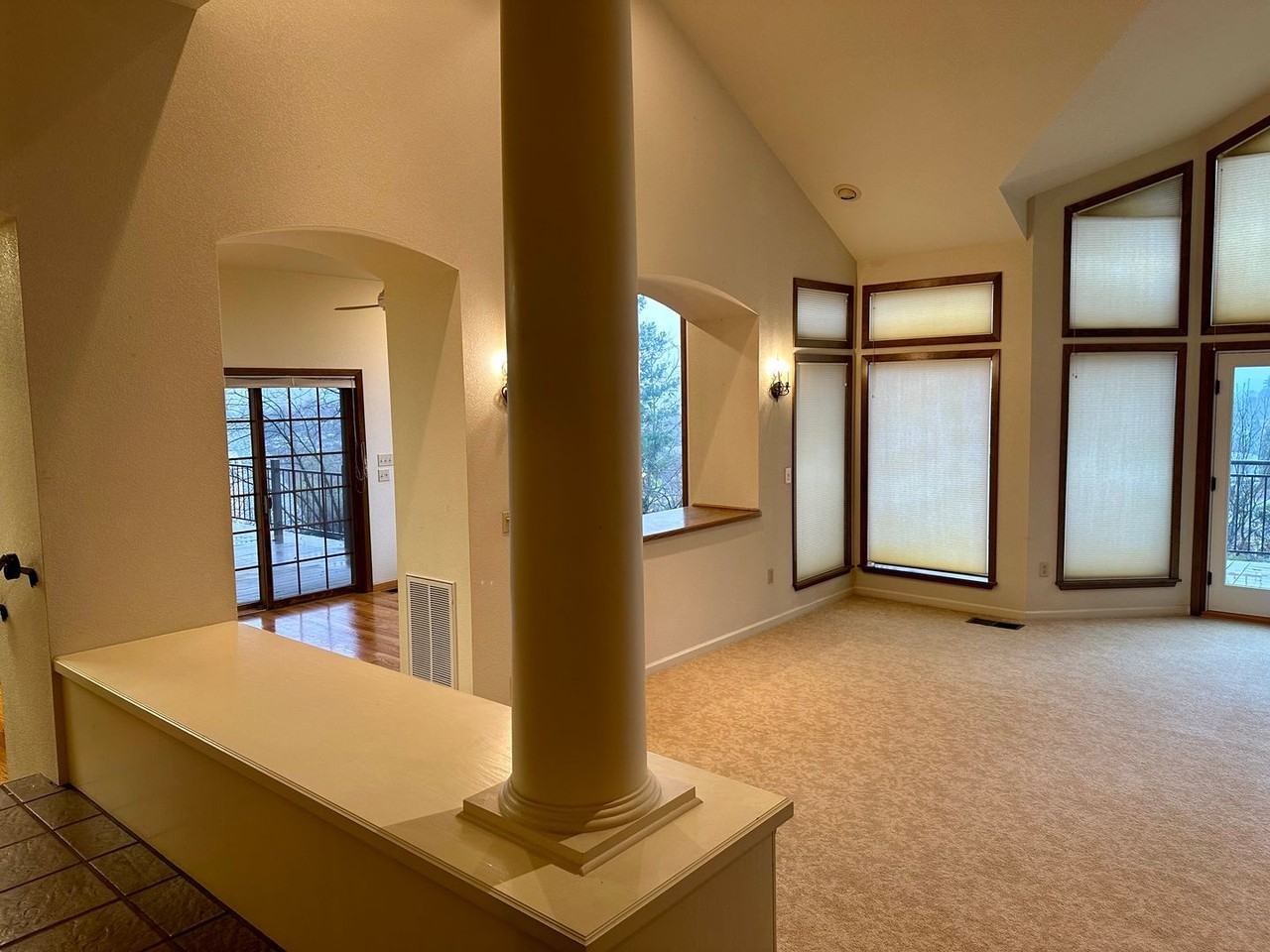 1776 El Capitan Dr - Photo 5 of 42