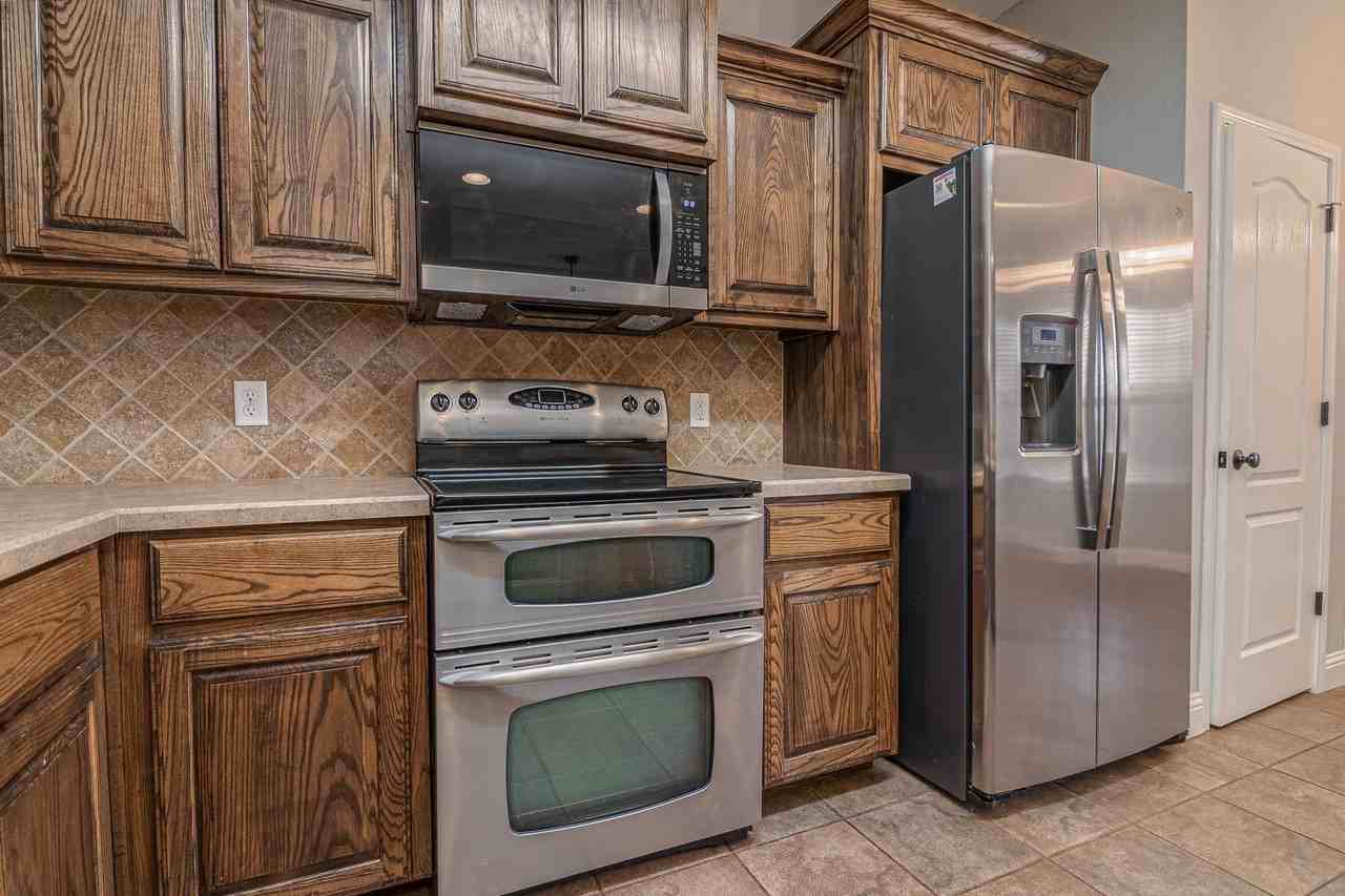 5710 Llano Ct - Photo 3 of 29