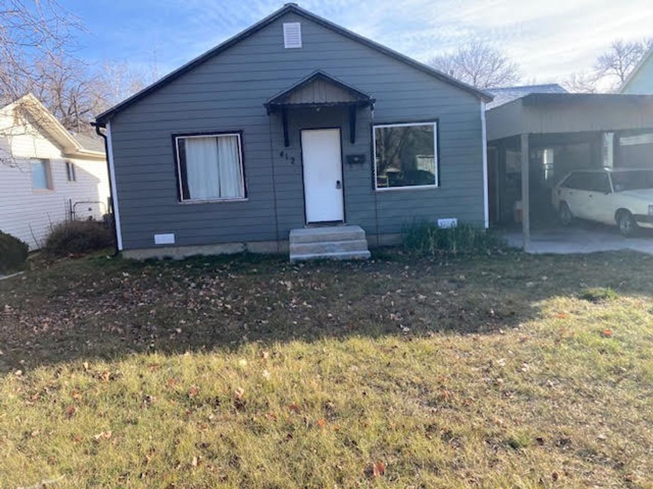 412 S Diamond St - Photo 2 of 9