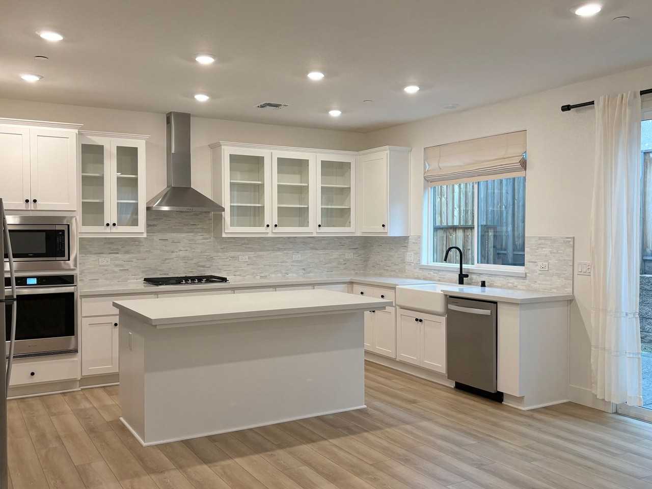 413 Ramos Ranch Rd - Photo 3 of 31