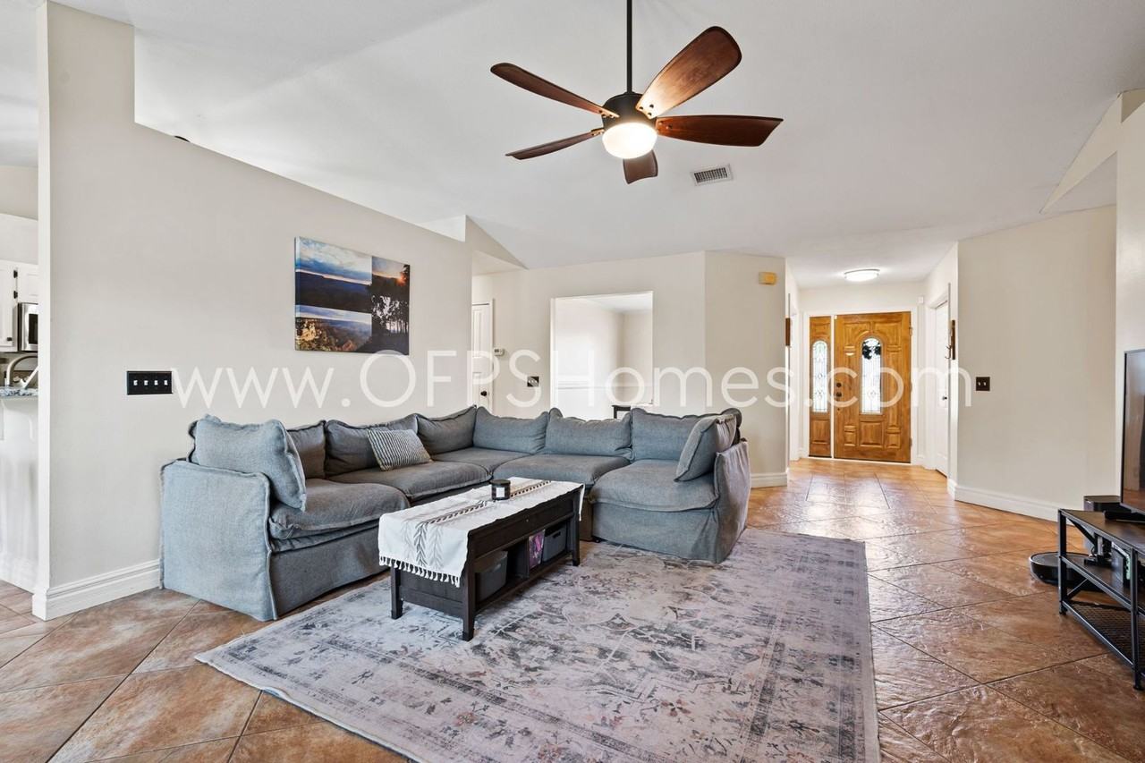 2852 Atoka Trl - Photo 7 of 29