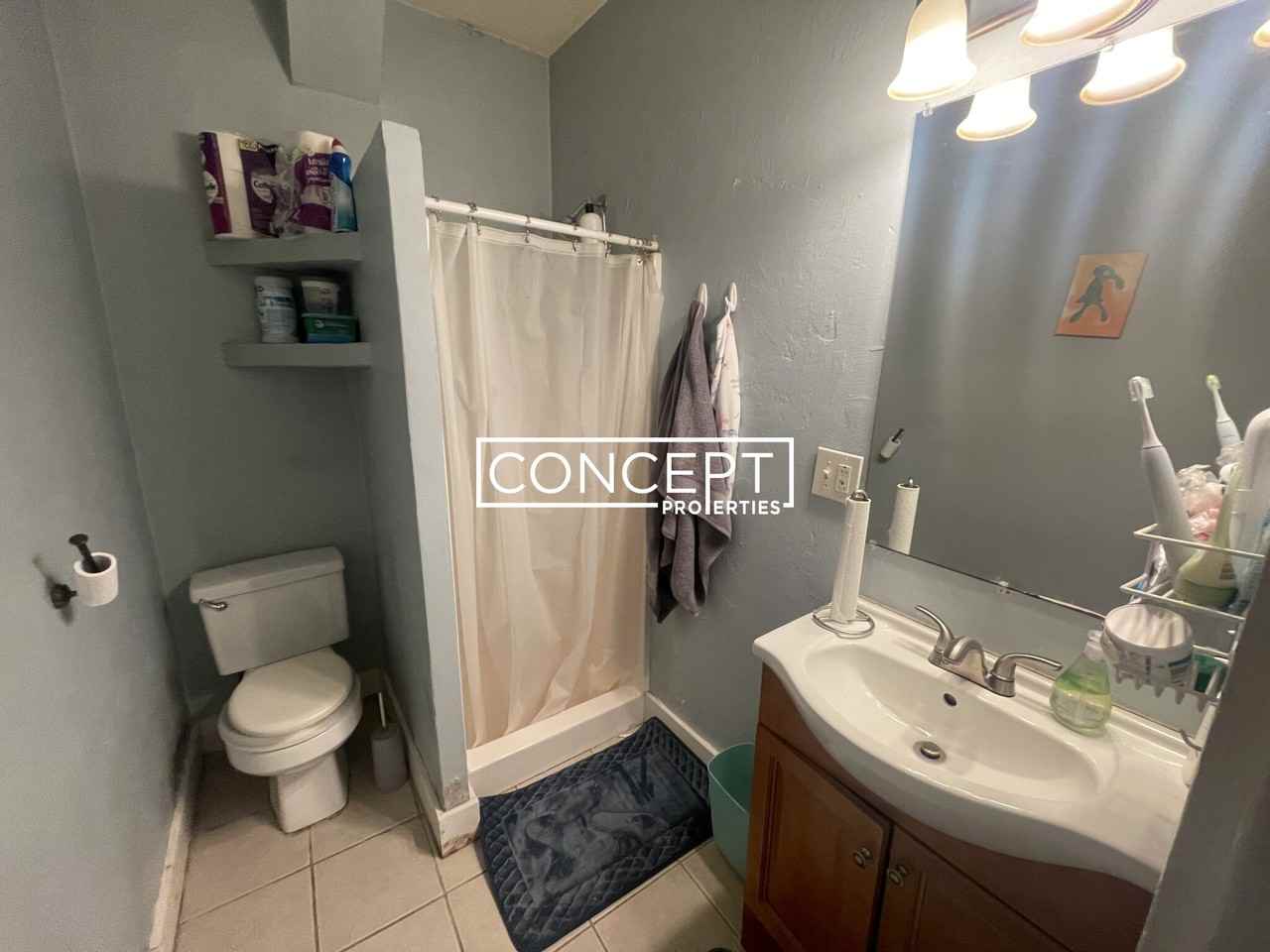 8 Eldora St #1 - Photo 5 of 8