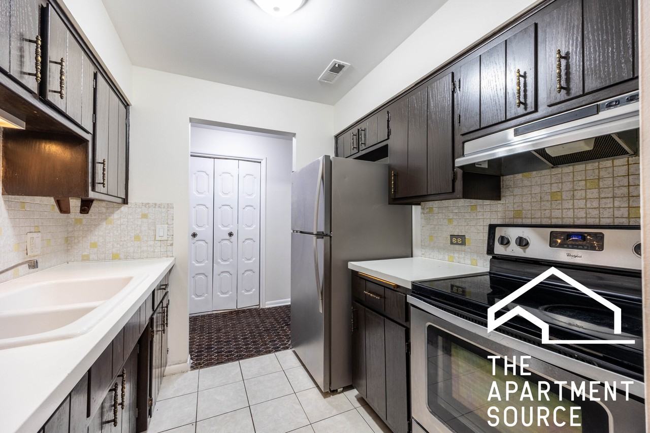 2300 N Harlem Ave #205 - Photo 2 of 17