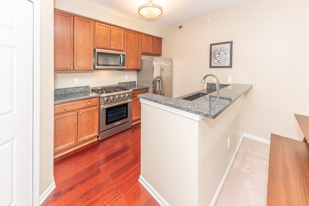 1008 W Summerfield Glen Cir - Photo 6 of 38