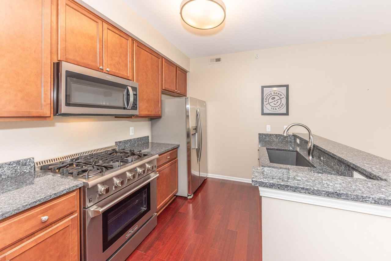 1008 W Summerfield Glen Cir - Photo 7 of 38