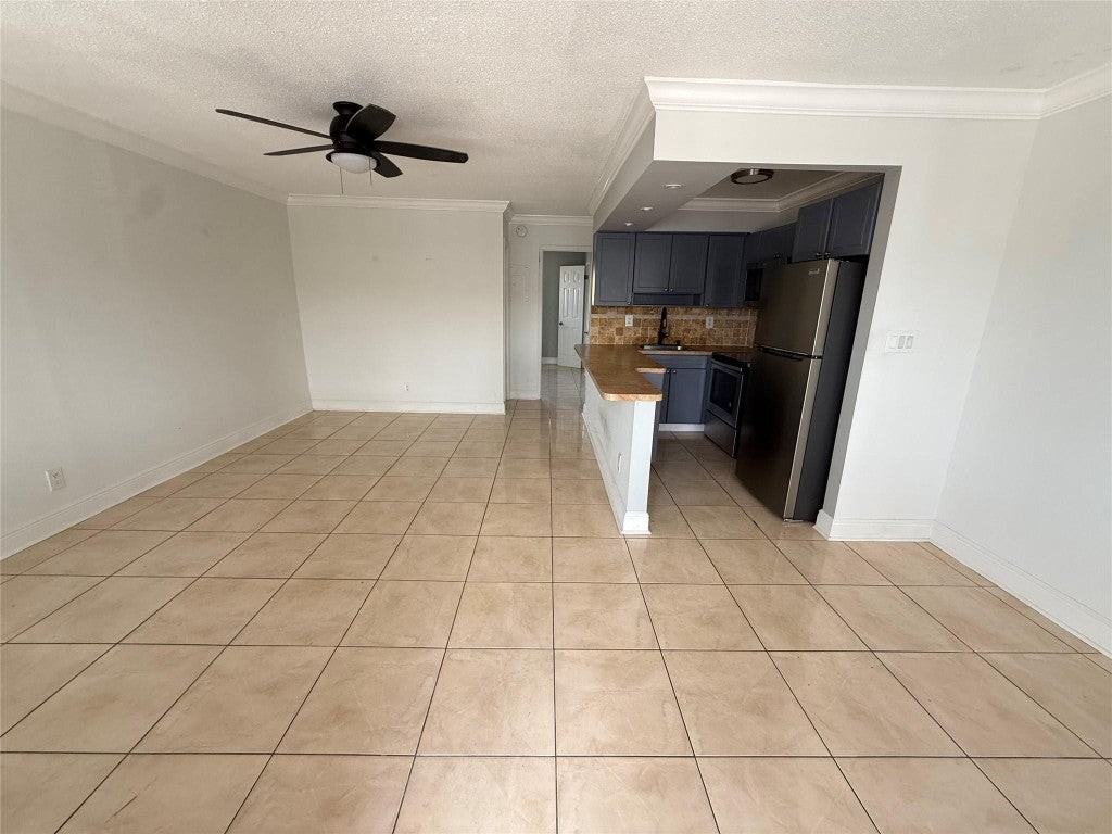 1818 E Oakland Park Blvd - Photo 4 of 21