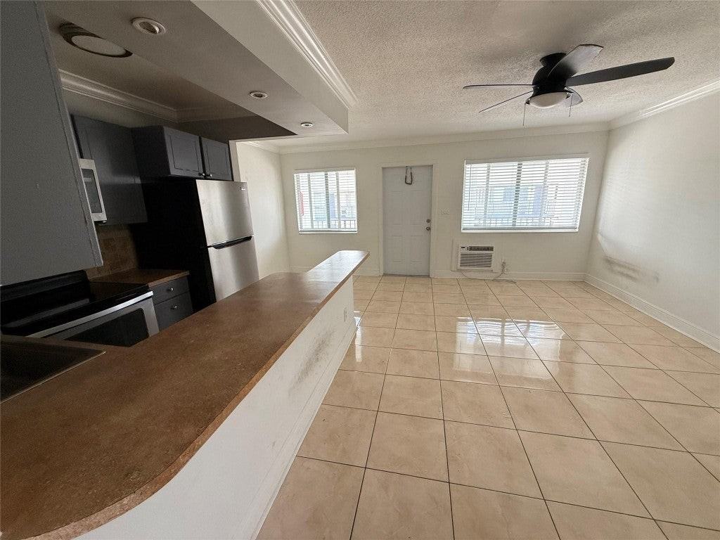 1818 E Oakland Park Blvd - Photo 7 of 21