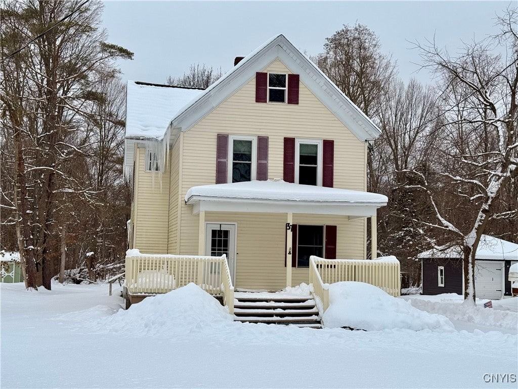 37 White St