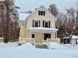 featured image of 37 White St