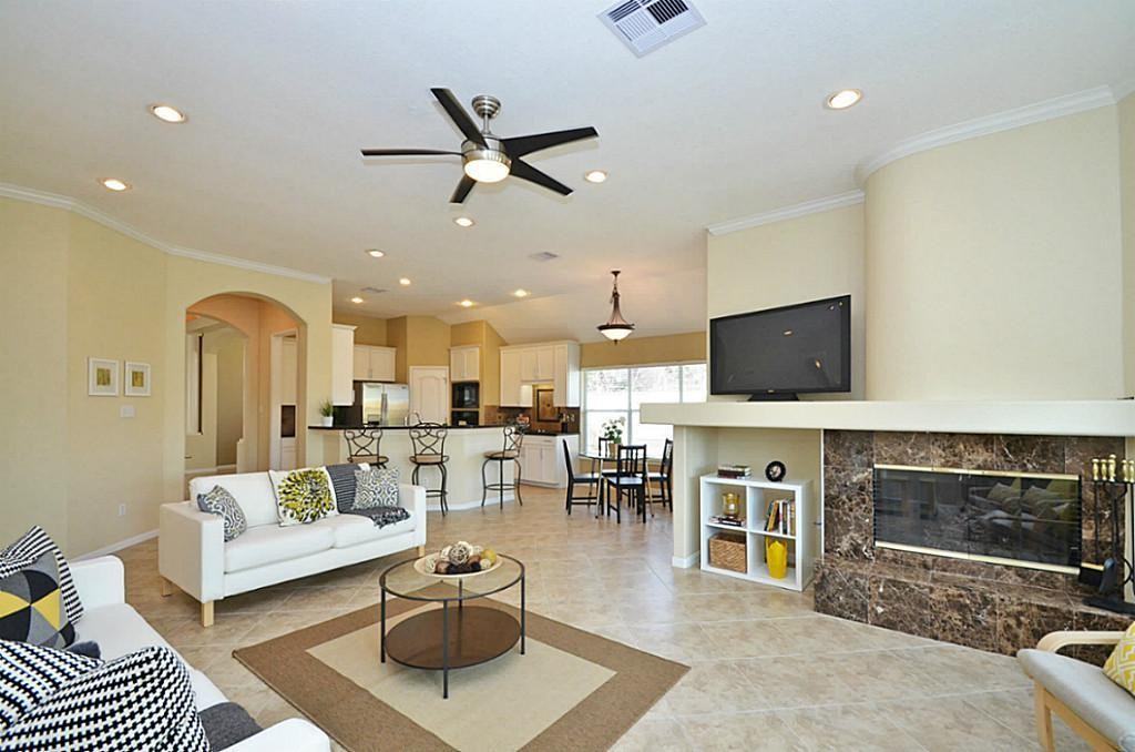 1103 Parkhaven Ln - Photo 4 of 34