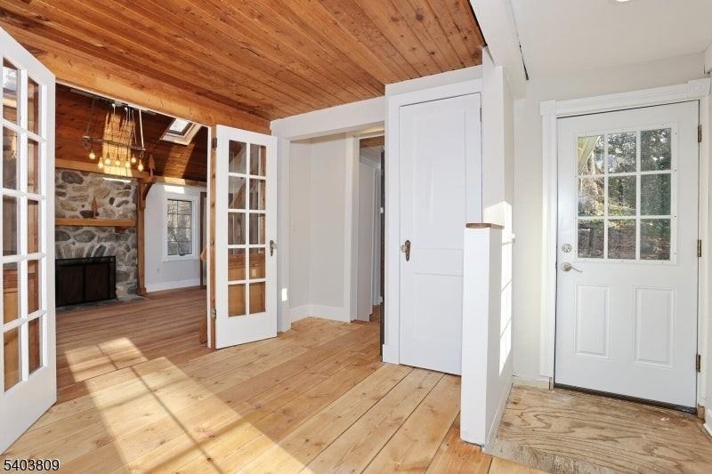 140 Cupsaw Dr - Photo 4 of 32