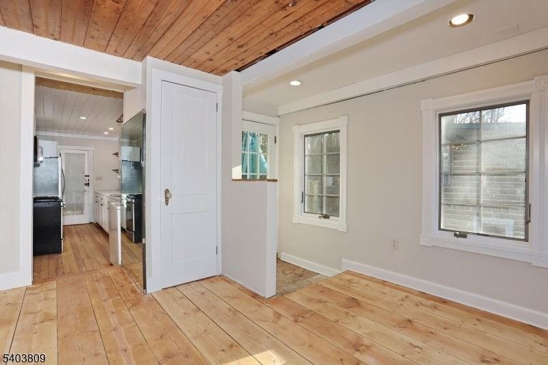 140 Cupsaw Dr - Photo 5 of 32