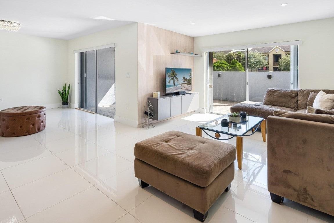 9703 Sw 142nd Ct - Photo 2 of 36