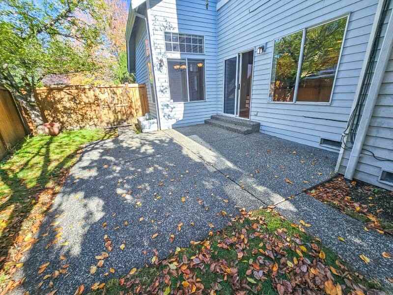 25715 Se 36th Pl - Photo 3 of 27