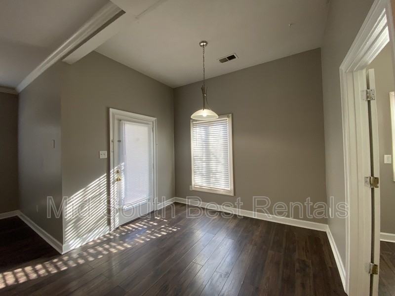 4134 Canada Rd - Photo 7 of 20