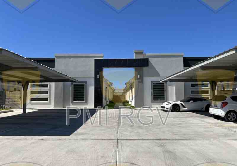 805 W Garrison Dr #2