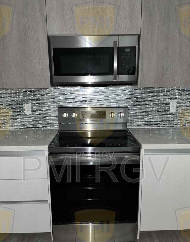 805 W Garrison Dr #2 - Photo 3 of 16