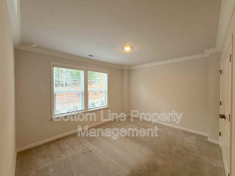 7025 Running Spring Dr - Photo 5 of 35