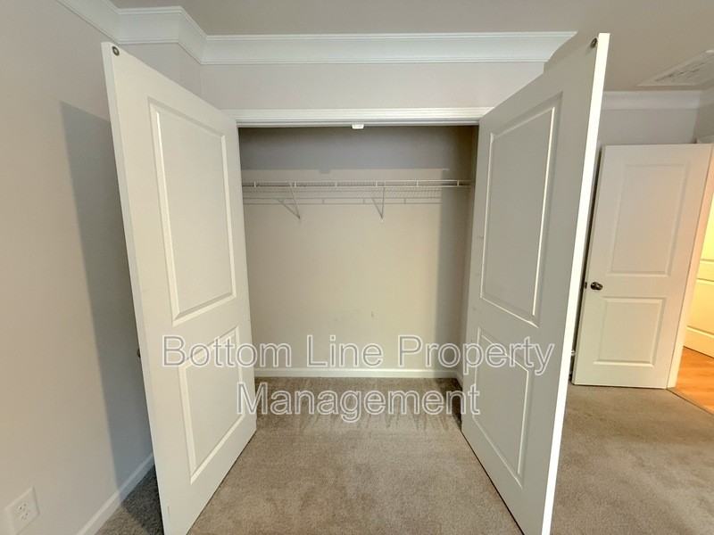 7025 Running Spring Dr - Photo 6 of 35