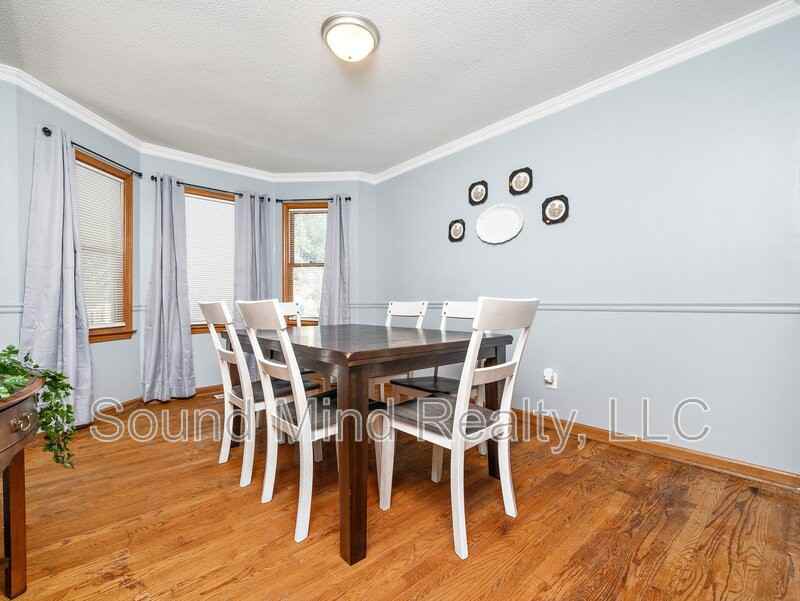 3600 Ladywood Ct - Photo 5 of 10