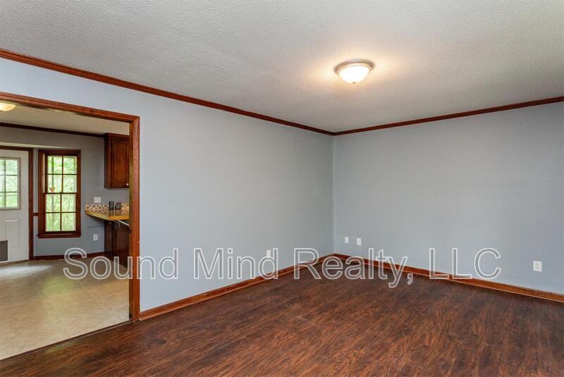 1012 Windward Psge - Photo 7 of 31