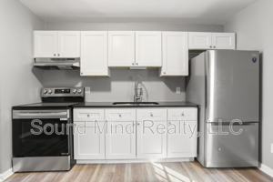 featured image of 1401 Sportsman Trl