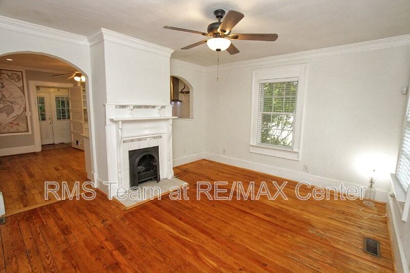 2874 Burden St Nw - Photo 3 of 27