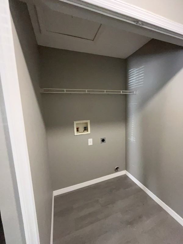 240 Dalton Dr - Photo 7 of 15