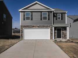 featured image of 1761 Rein Dr