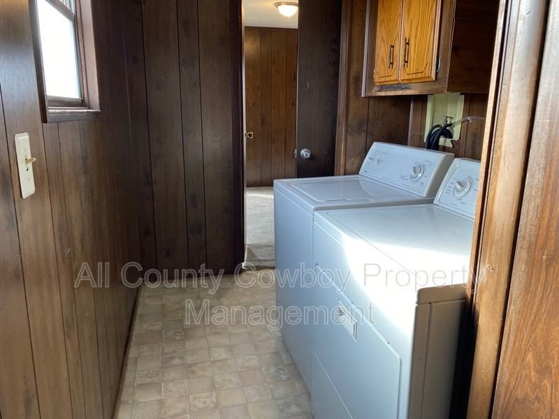 954 N Mccue St #34 - Photo 5 of 7