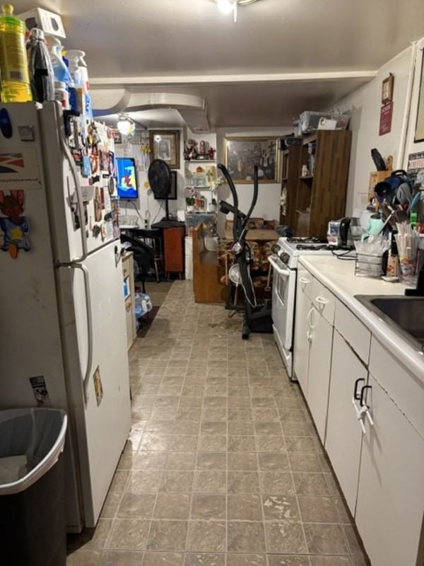 621 13th St - Photo 3 of 7