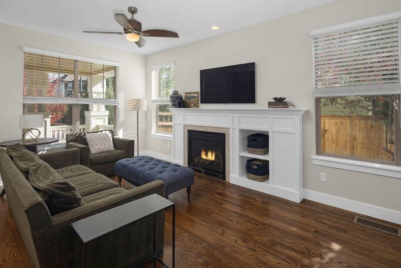 3675 Willow St - Photo 3 of 29