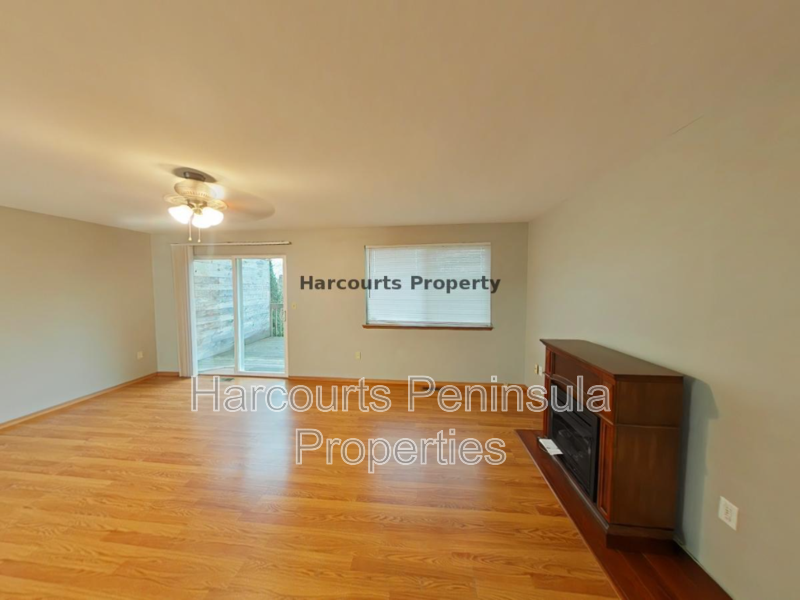 3807 Maple Ave - Photo 4 of 13