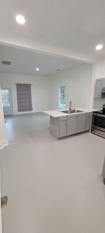 80 Moreland Ave - Photo 3 of 14