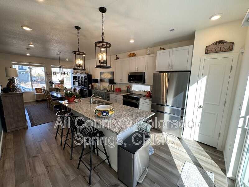 5679 Dakan Loop - Photo 7 of 30