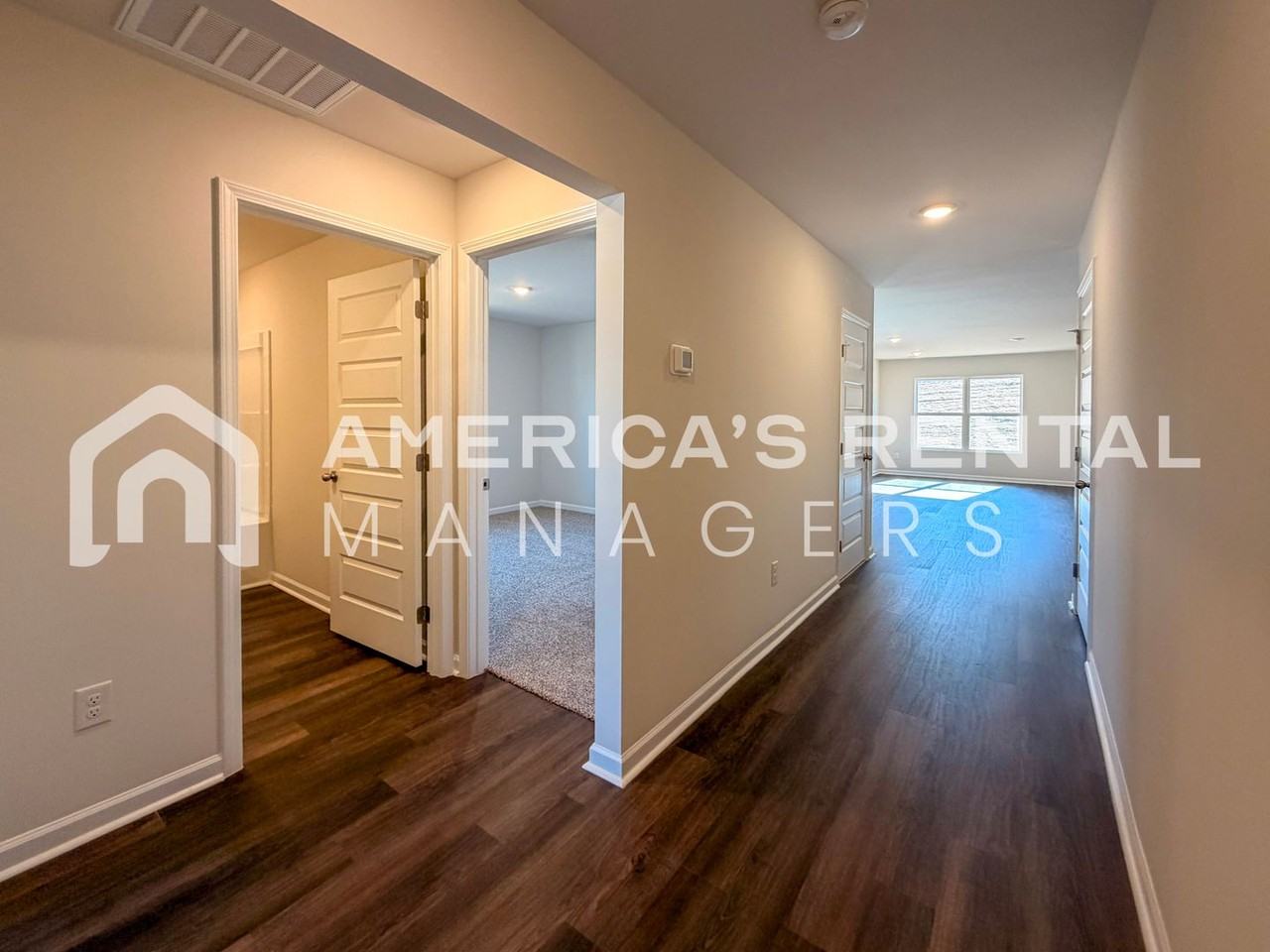 114 Wellspring Rd - Photo 5 of 28