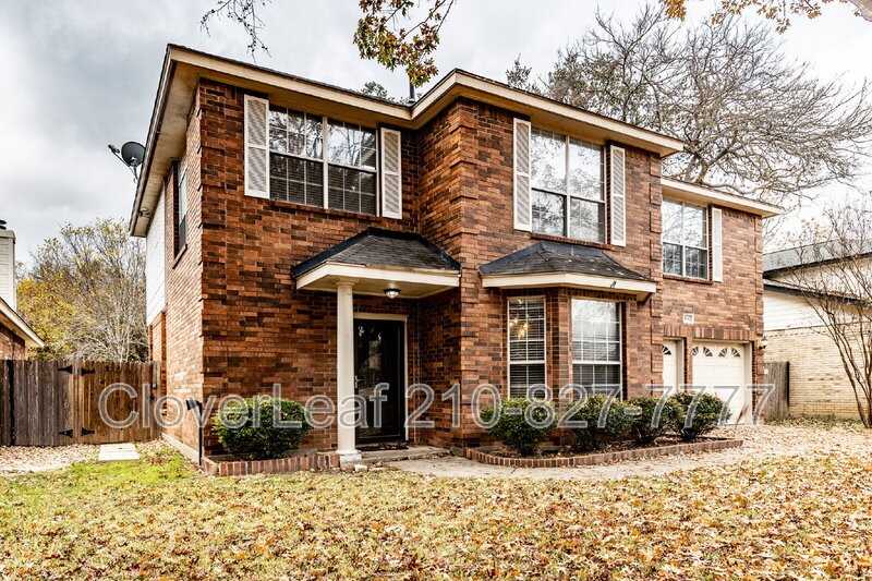 3347 Stallion Crk - Photo 3 of 43