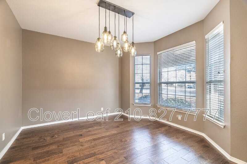 3347 Stallion Crk - Photo 7 of 43