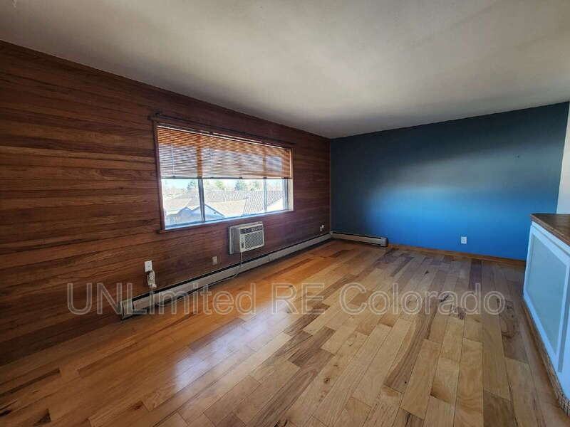 230 S Brentwood St #301 - Photo 4 of 17