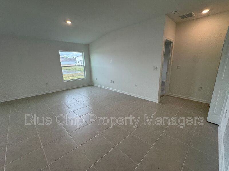 2279 Green Valley St - Photo 7 of 19