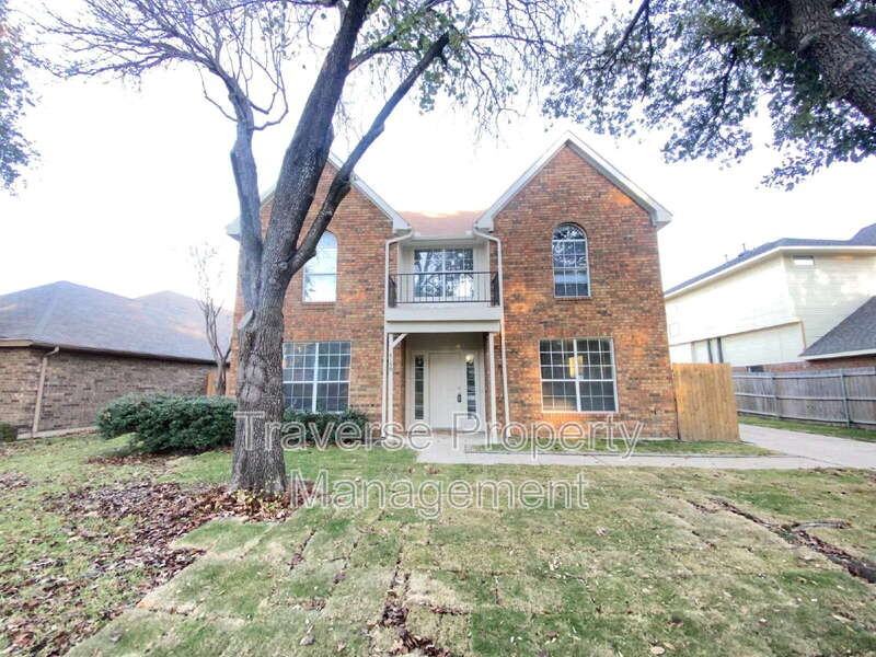 4150 Briar Hill Dr - Photo 3 of 36