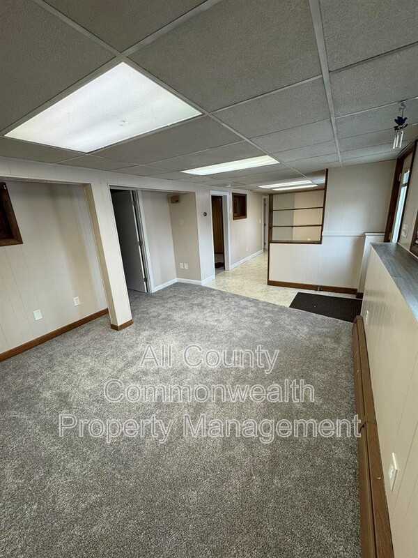 55 Jefferson St #E - Photo 5 of 8